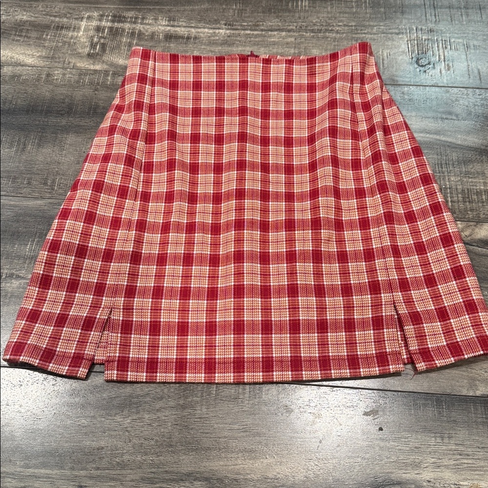 Brandy Melville Red and Cream Plaid Mini Skirt